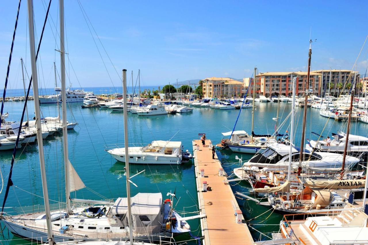 Hotel Mileade Mediterranee - Port-Fréjus エクステリア 写真
